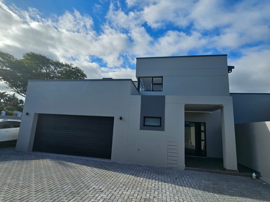 3 Bedroom Property for Sale in Heather Park Western Cape